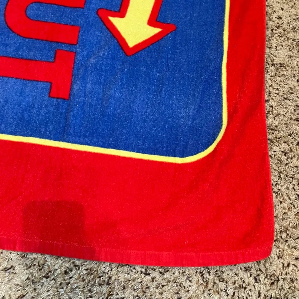 IN-N-OUT BURGER 100% Cotton Beach Bath Towel Red‎ & Blue 57 x 29